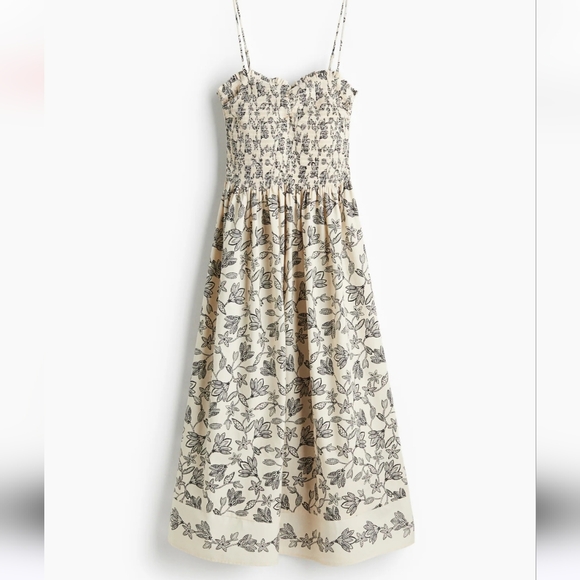 NWT H&M Smocked-Bodice Dress - Picture 4 of 7